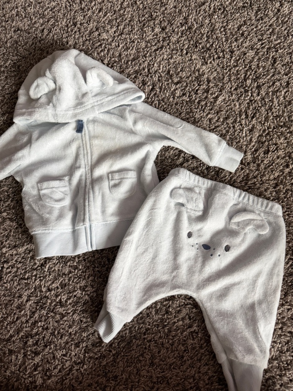 Carter’s Baby Set